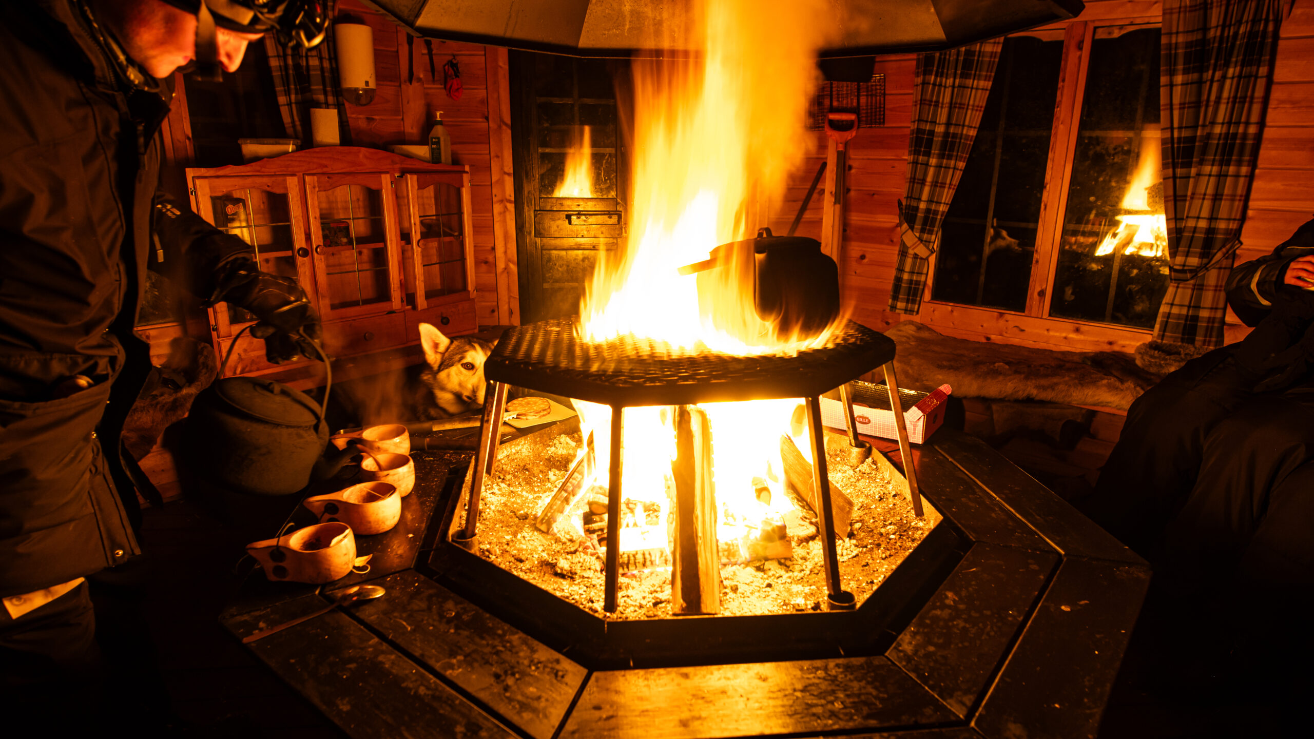 Northern Lights tour with huskies 1 llk0712